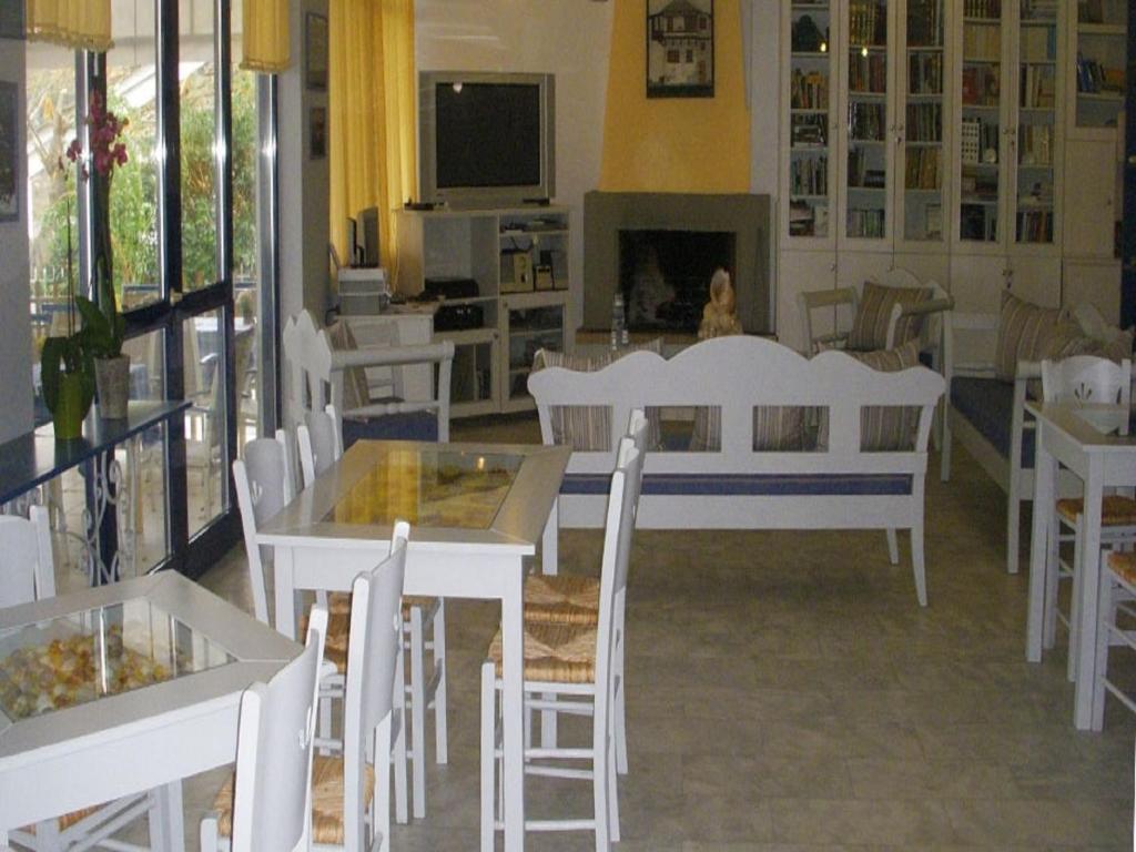 Argo Rooms & Studios Agioi Apostoloi (Evia) Exterior foto