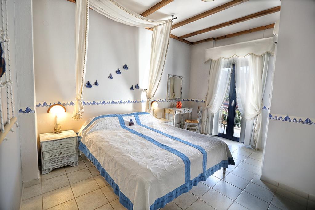 Argo Rooms & Studios Agioi Apostoloi (Evia) Quarto foto