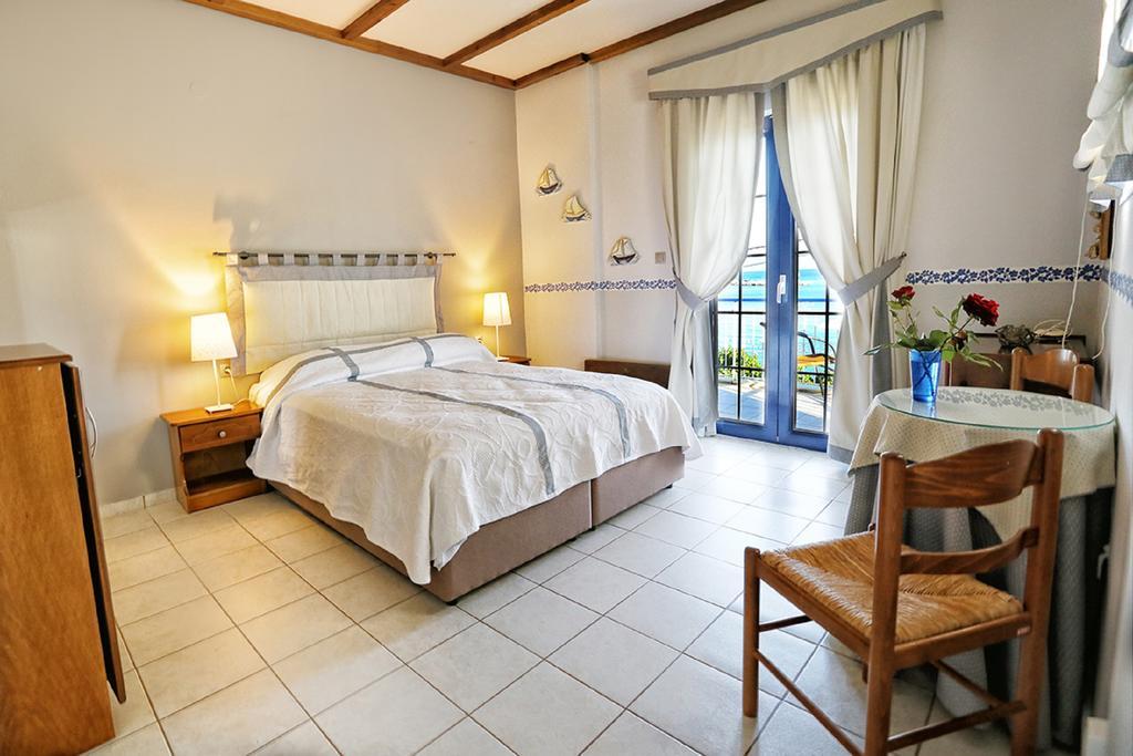 Argo Rooms & Studios Agioi Apostoloi (Evia) Quarto foto